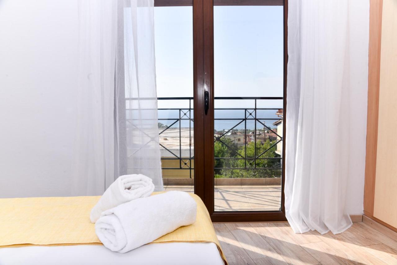 Apartamento Prana'S Castle Kyparissia Exterior foto